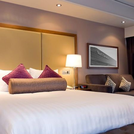 Sandman Signature London Gatwick Hotel Crawley  Bagian luar foto
